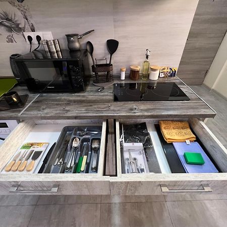 Апартаменты Cool Blue Interior Self Check In Ереван Экстерьер фото