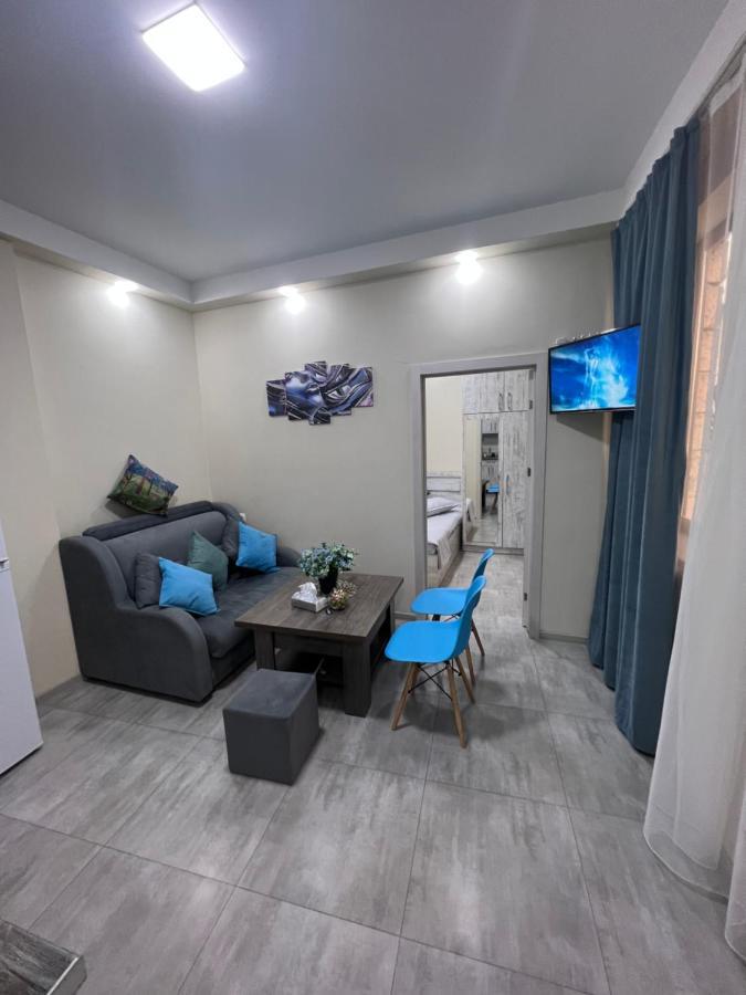 Апартаменты Cool Blue Interior Self Check In Ереван Экстерьер фото