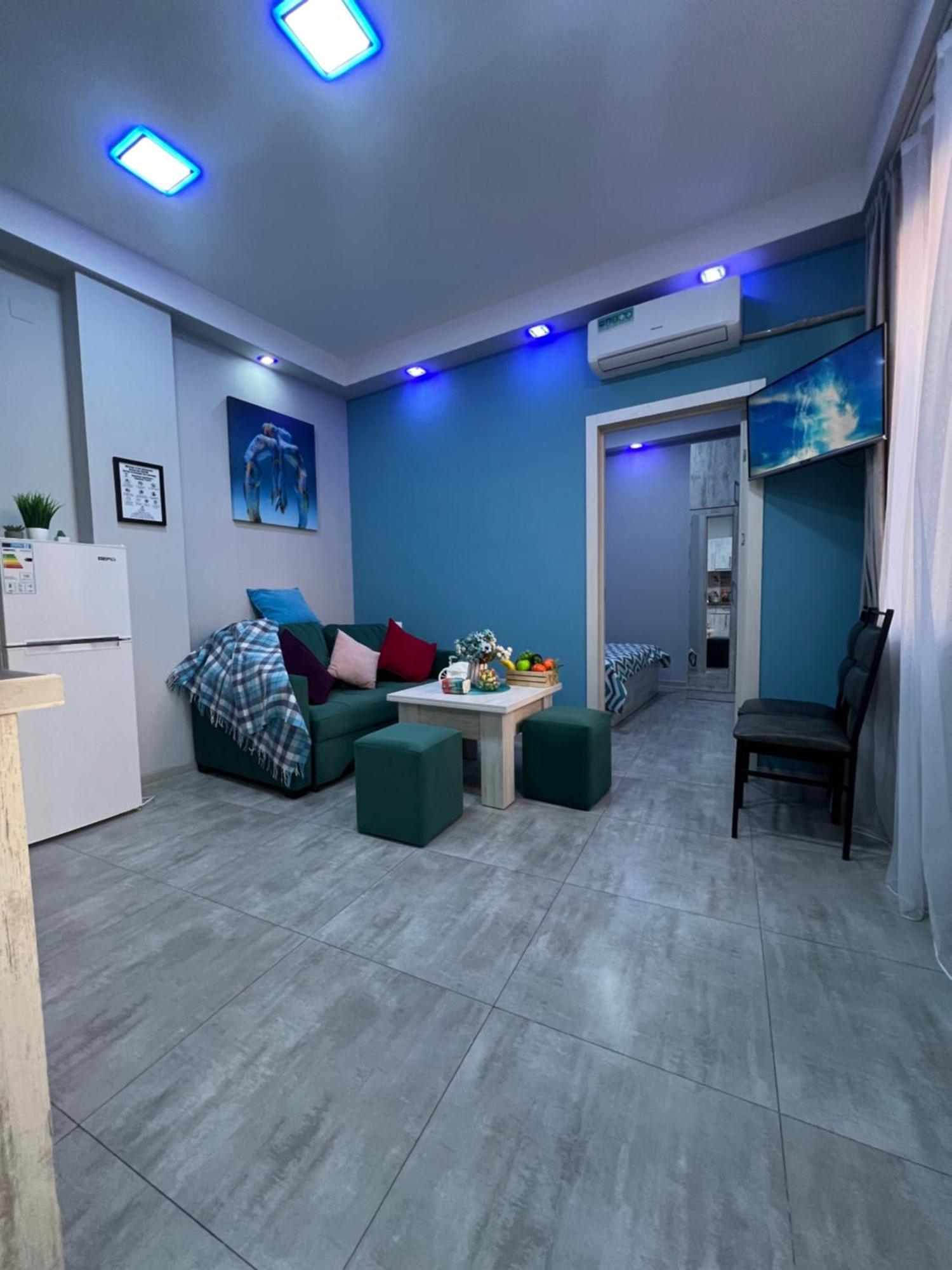 Апартаменты Cool Blue Interior Self Check In Ереван Экстерьер фото