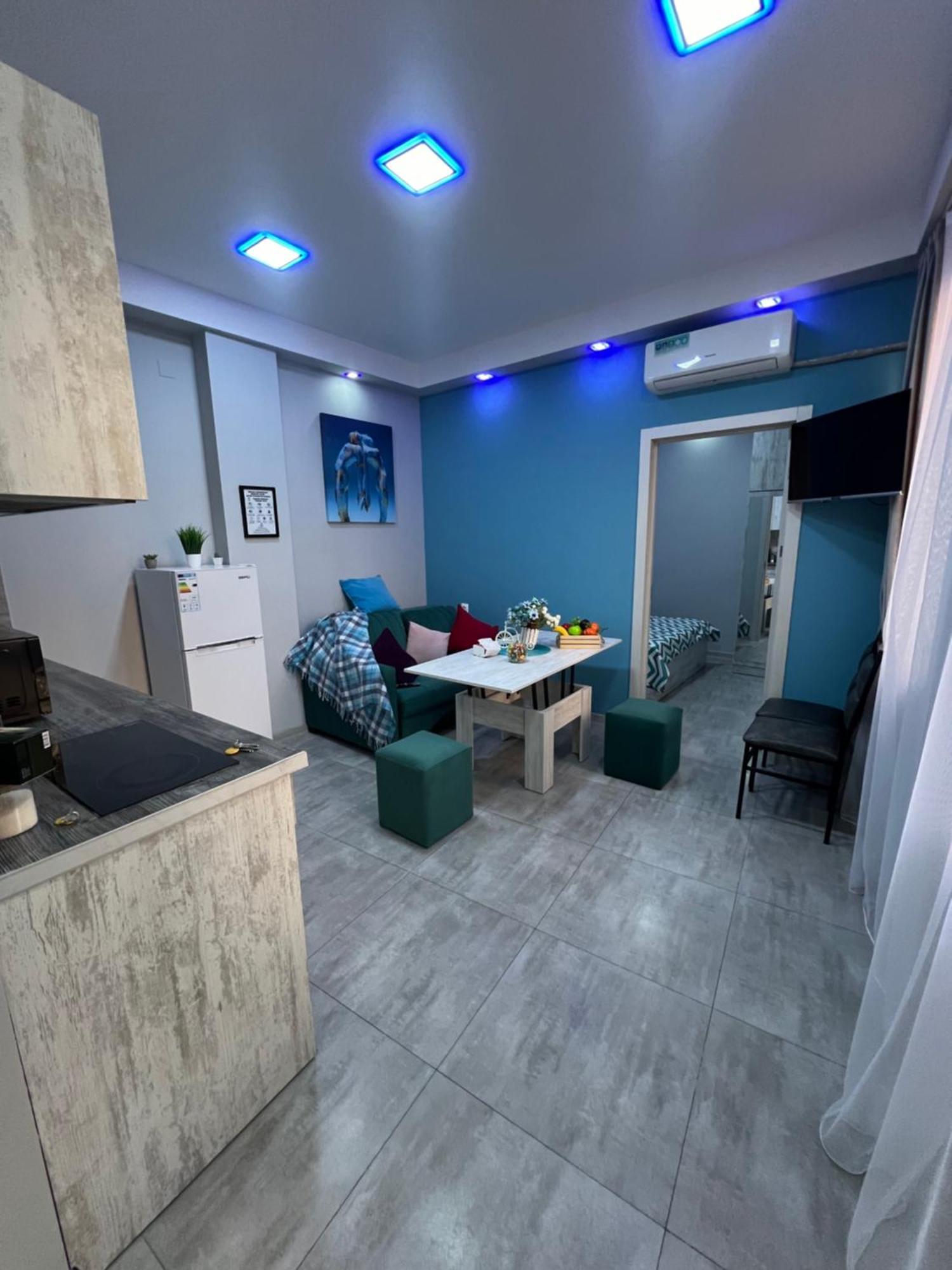 Апартаменты Cool Blue Interior Self Check In Ереван Экстерьер фото